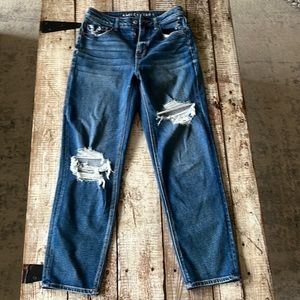 American eagle ripped jeans